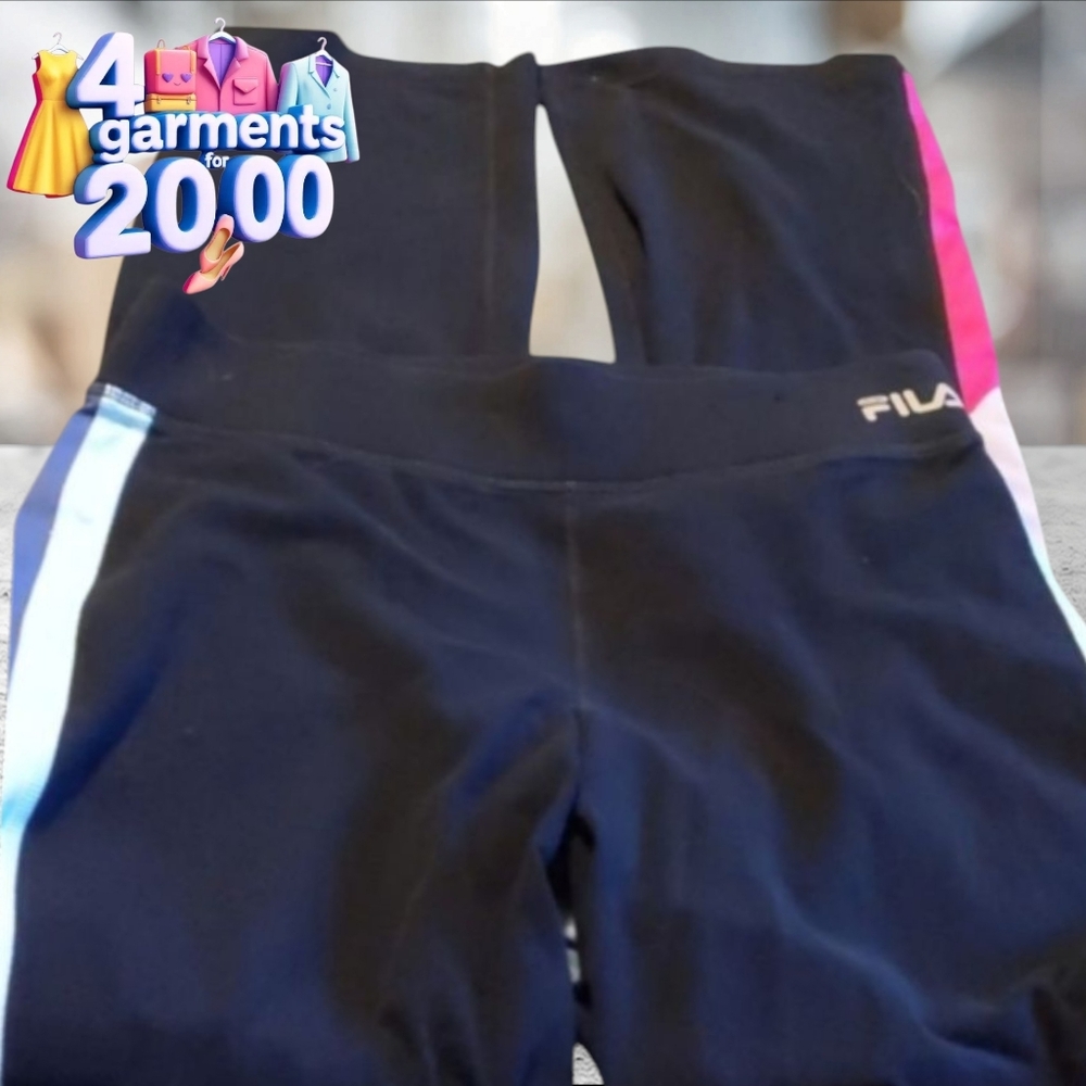 Fila  live in motion athletic pants size S